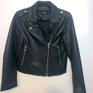 Black leather jacket (Small)